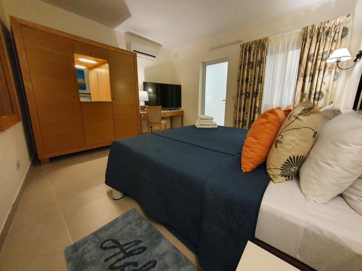B&S Accommodation Penthouse 602 Ghaxaq Exterior photo